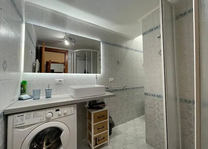 Le Sisters Apartman Genova